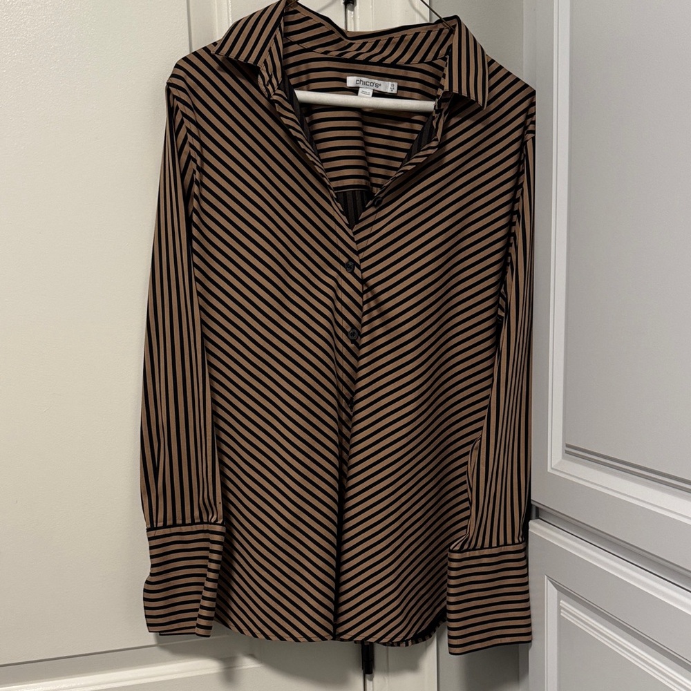 Chico's Women's Black and Camel Diagonal Striped Shirt